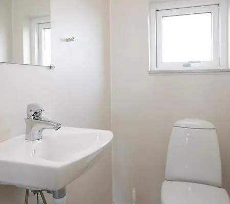 Сasa de vacaciones Three-bedroom Holiday In 34